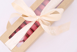 Пирожное воздушное макарон «Вишнёвый»